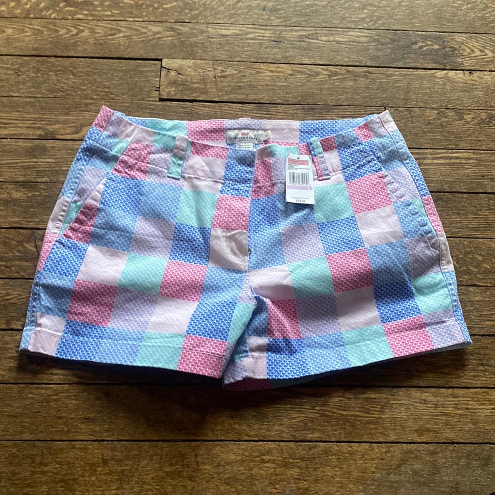 NWT Vineyard Vines shorts - whale logo (size 6)